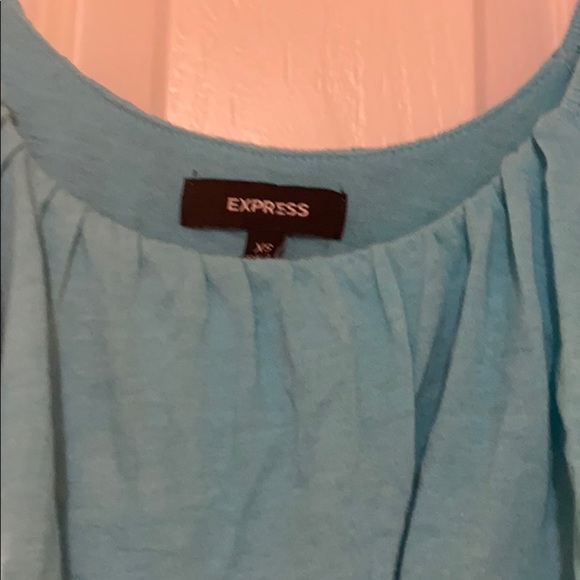 Express ruffle tank top - Picture 3 of 7